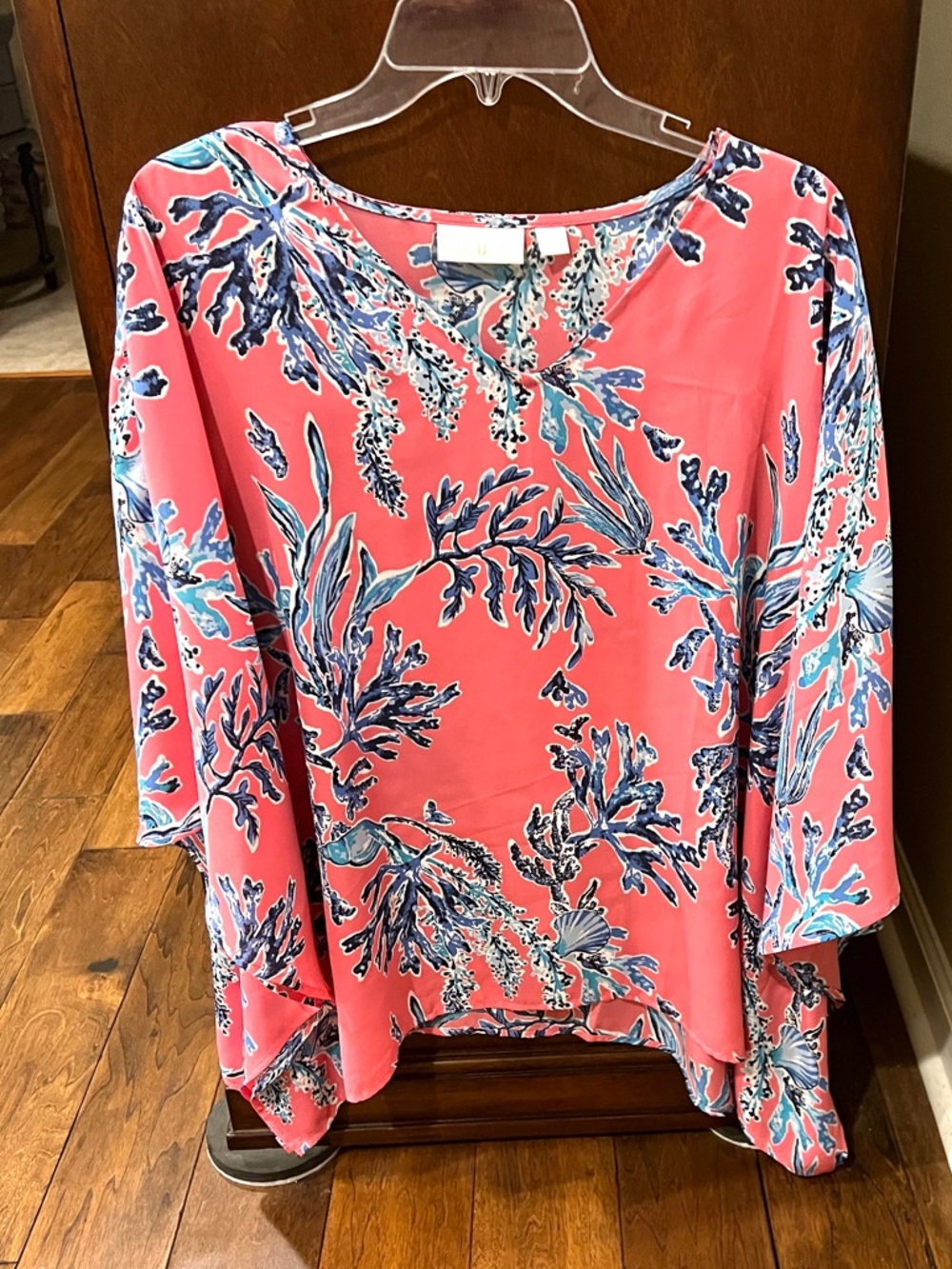 Belle by Kim Gravel Pink Floral poncho top